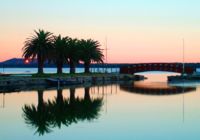 Sonnenuntergang an der Uferpromenade